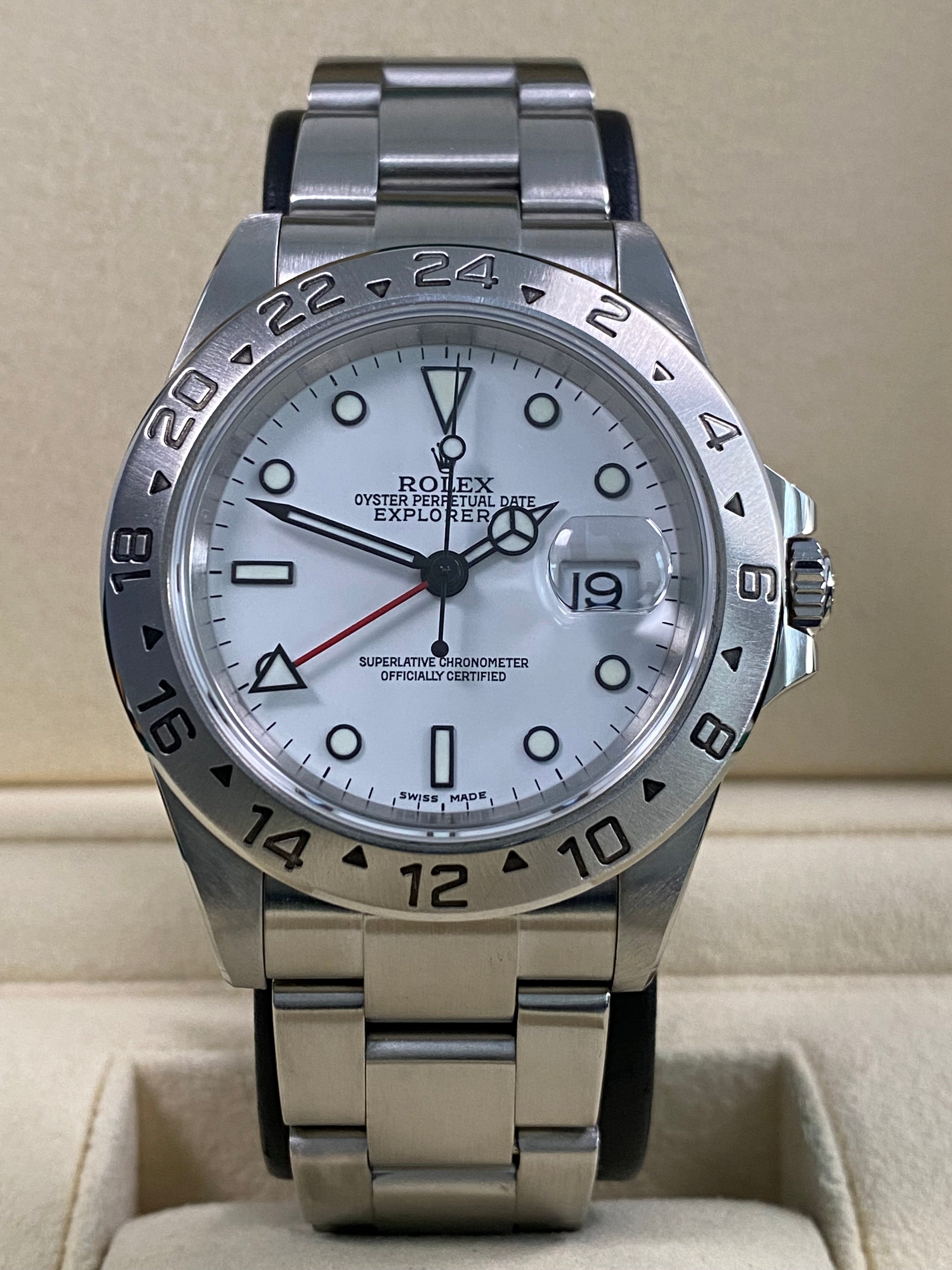 Rolex Explorer II - 2005 - "Polar" No Holes Case - 16570 *FULL SET ...