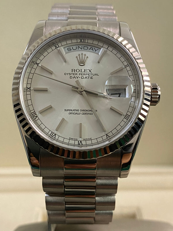 Rolex White Gold Day-Date 36 - 2001 - Fluted Bezel - Silver  Dial - President Bracelet - 118239 *FULL SET*