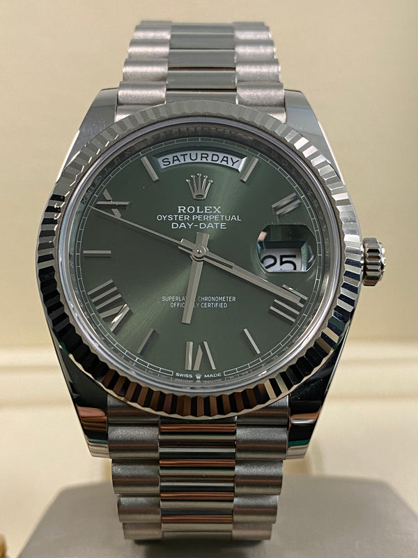Rolex White Gold Day-Date 40 - 2022 - Fluted Bezel - Olive Green Dial - President Bracelet - 228239 *FULL SET*