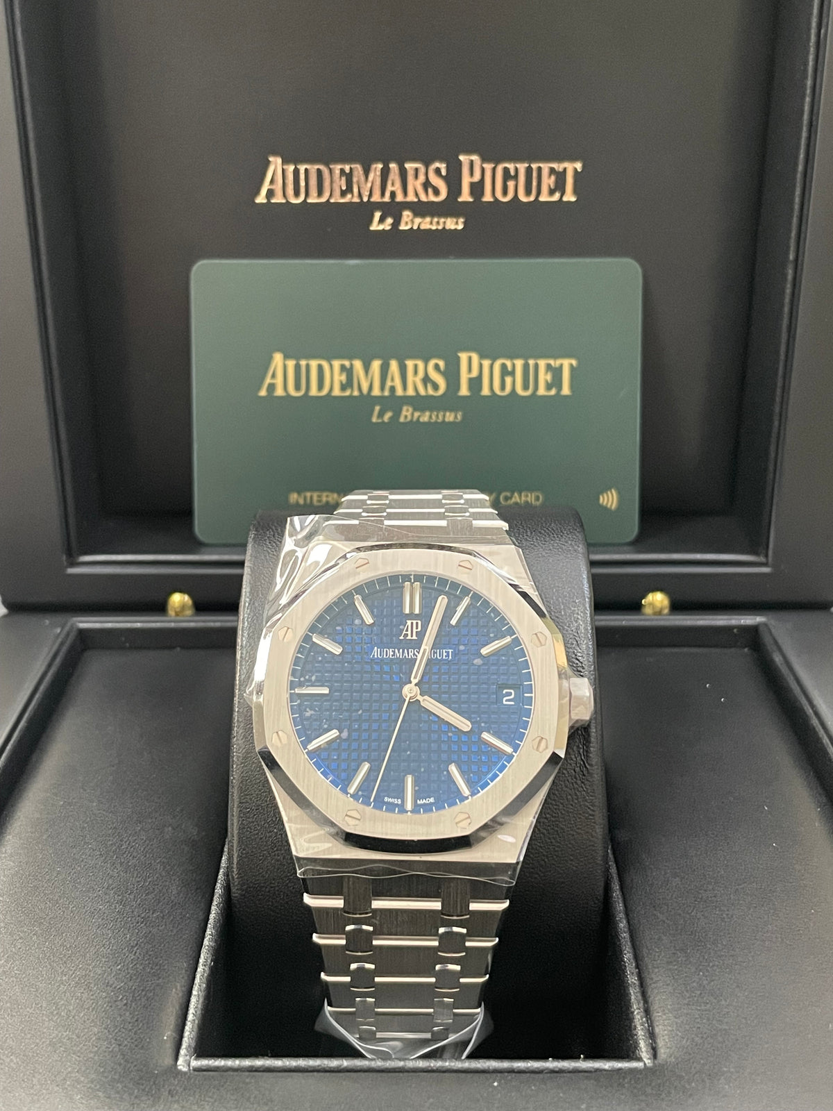 Audemars Piguet Japan Edition Royal Oak White Gold - 2021 - Blue Dial - 15503BC.00.1220BC.01
