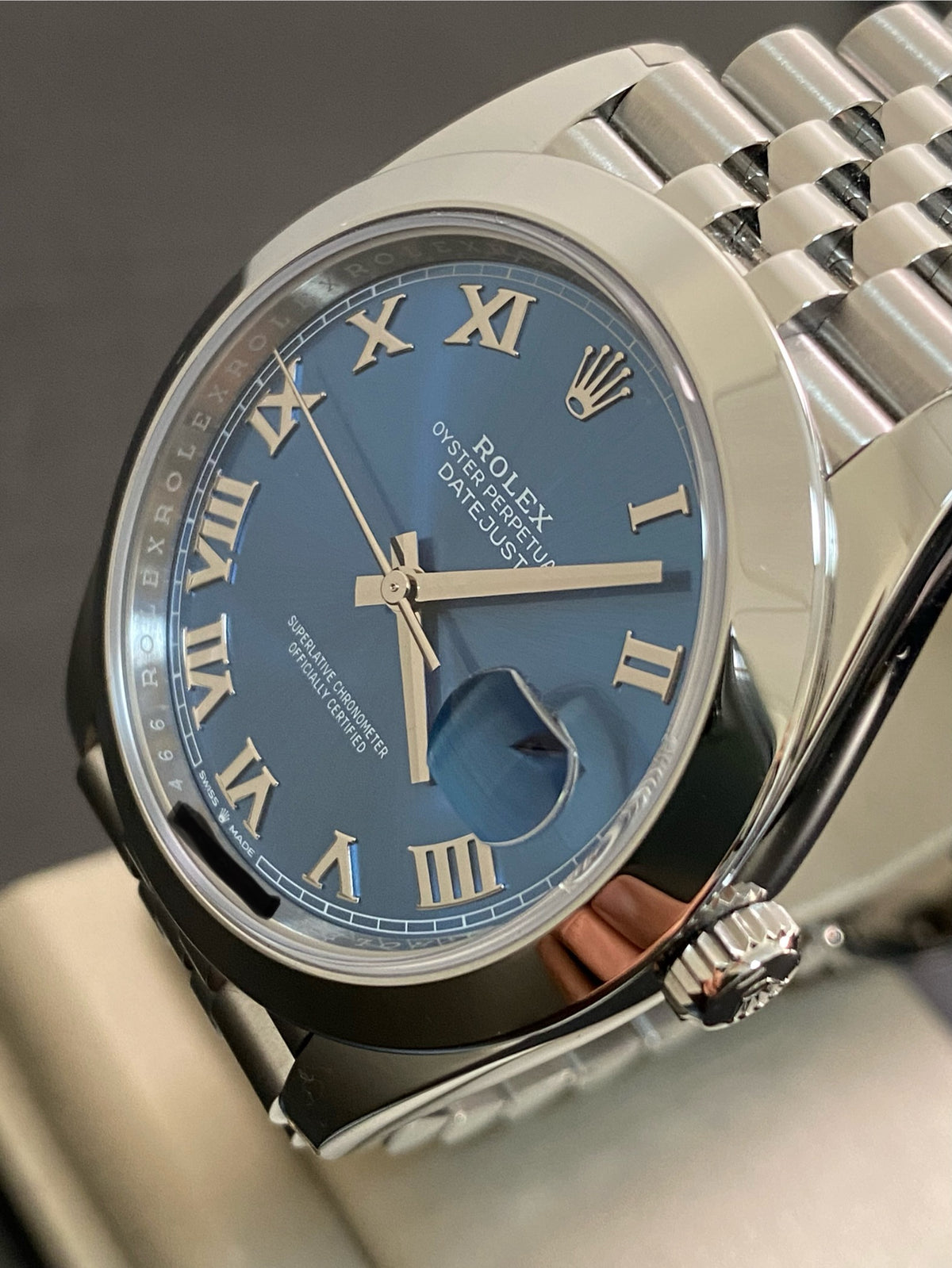 Rolex Steel Datejust 41 - 2025 - Smooth Bezel -Azzurro Blue Roman Dial - Jubilee Bracelet - 126300 *FULL SET*