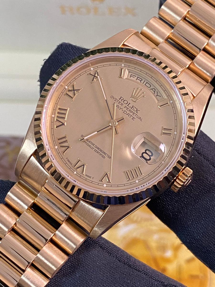 Rolex Yellow Gold Day-Date 36 - W serial - Fluted Bezel - Champagne Roman Dial - President Bracelet - 18238