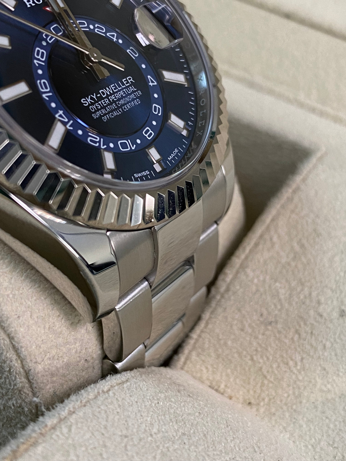 Rolex Steel Sky-Dweller - 2022- Blue Dial - Oyster Bracelet - 326934 *FULL SET*