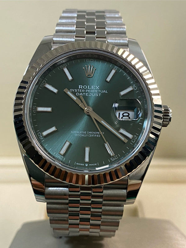 Rolex Steel Datejust 41 - 2025 - Fluted Bezel - Mint Green Dial - Jubilee Bracelet - 126334 *FULL SET*
