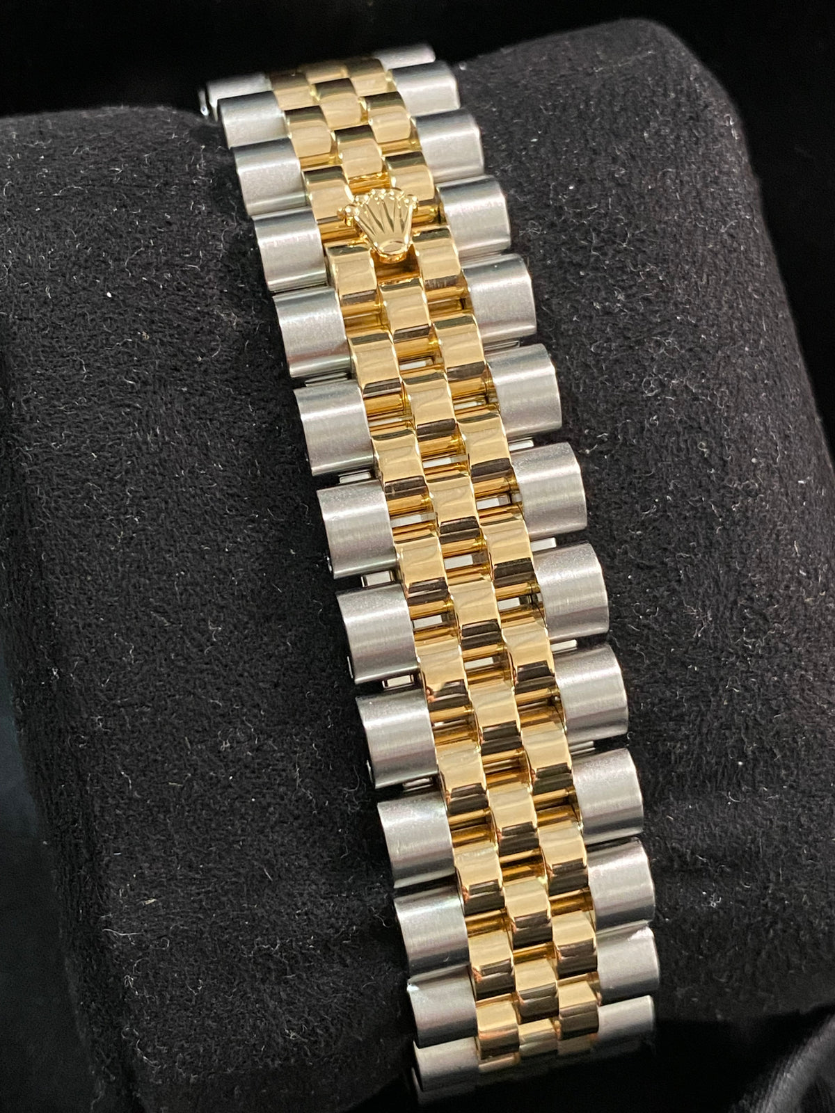 Rolex Steel and Yellow Gold Datejust 36 - 2009 - Fluted Bezel - Silver Roulette Dial & Date Wheel - Jubilee Bracelet - 116233 *FULL SET*