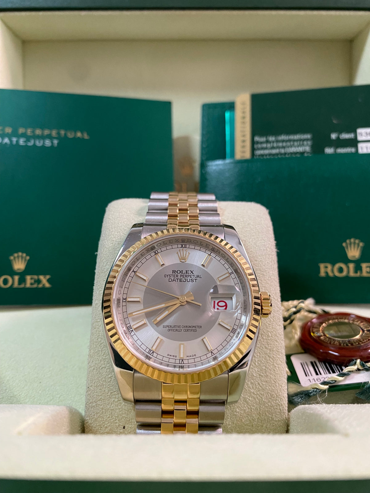 Rolex Steel and Yellow Gold Datejust 36 - 2009 - Fluted Bezel - Silver Roulette Dial & Date Wheel - Jubilee Bracelet - 116233 *FULL SET*