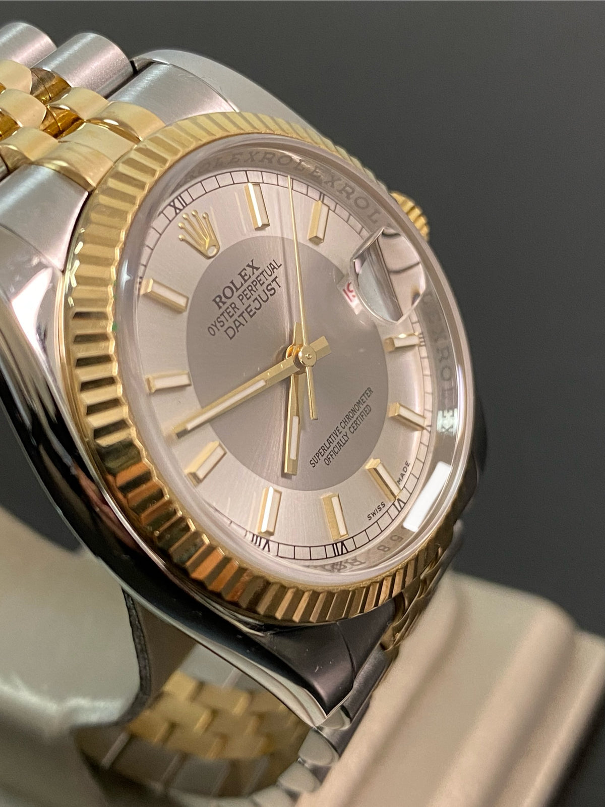 Rolex Steel and Yellow Gold Datejust 36 - 2009 - Fluted Bezel - Silver Roulette Dial & Date Wheel - Jubilee Bracelet - 116233 *FULL SET*