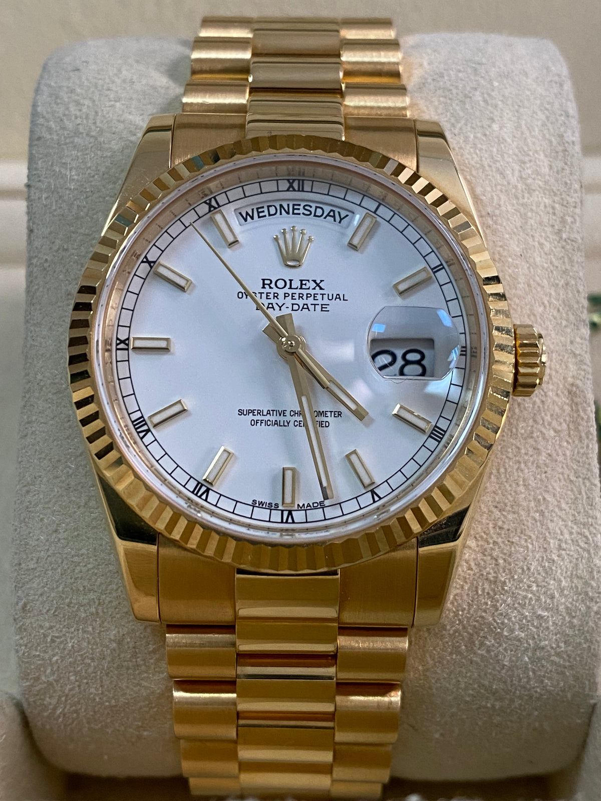 Rolex Yellow Gold Day-Date 36 - 2017 - Fluted Bezel - White Index Dial - President Bracelet - 118238 *UNPOLISHED*