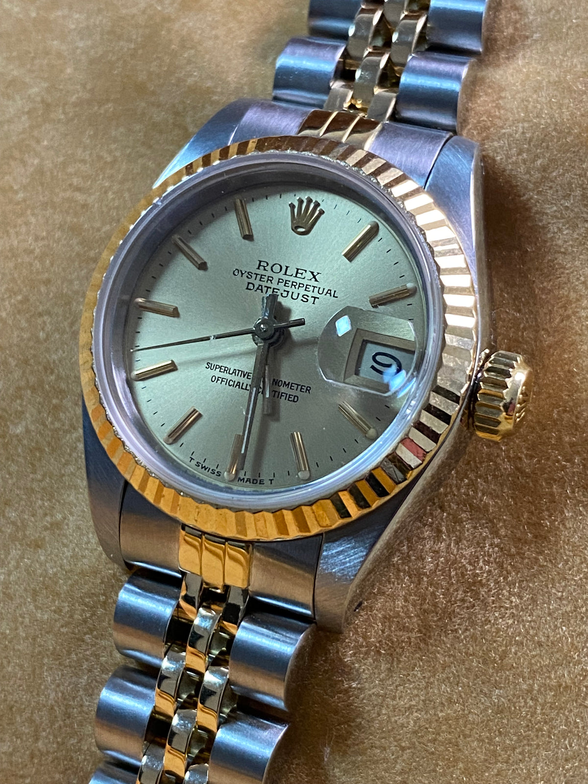 Rolex Steel & Yellow Gold Lady-Datejust - 1987 - Fluted Bezel - Champagne Index Dial - Jubilee Bracelet - 69173