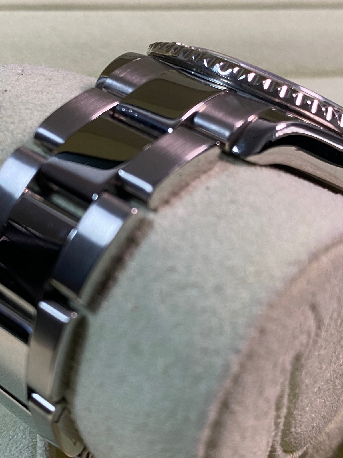 Rolex Steel & Platinum Lady Yacht-Master - K serial - Platinum Bezel - Silver Dial - 168622