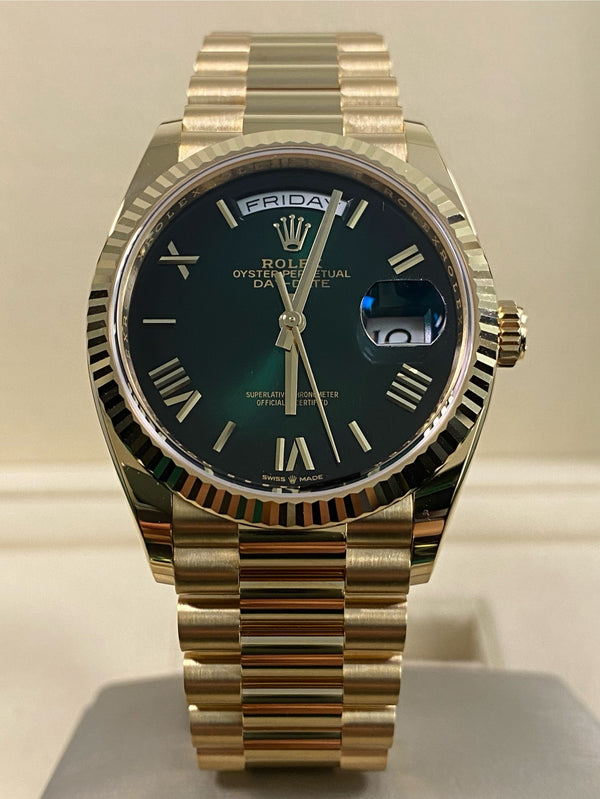 Rolex Day-Date 36 - 2025 - Green Ombre Dial - President Bracelet - 128238 *FULL SET*