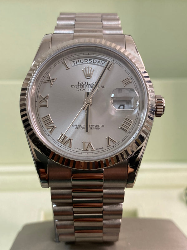 Rolex White Gold Day-Date 36 - 2007 - Fluted Bezel - Rhodium Dial - President Bracelet - 118239 *FULL SET*