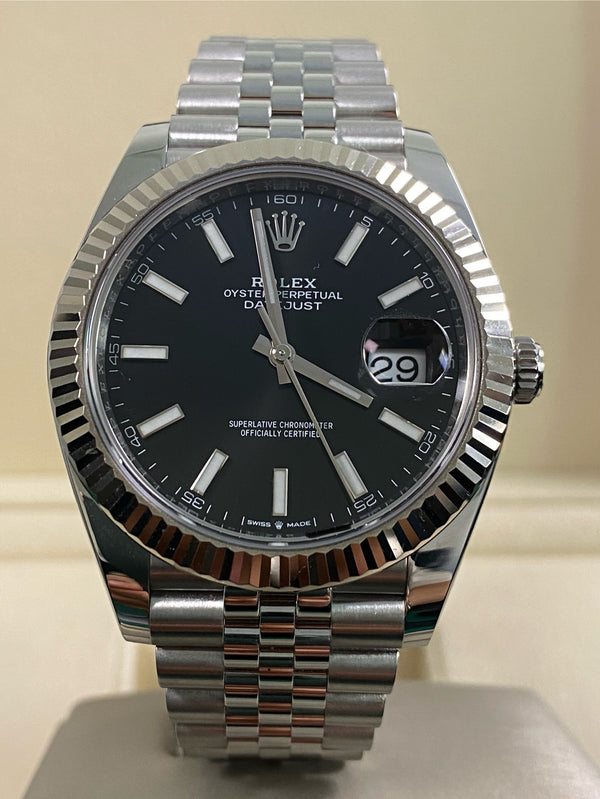 Rolex Datejust 41 - 2022 - Black Index Dial - Jubilee Bracelet - 126334 *FULL SET*