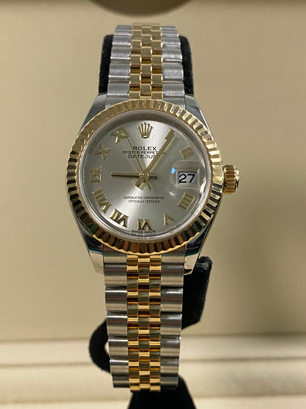 Rolex Lady-Datejust - 2017 - Silver Roman Dial - 279173 *FULL SET*