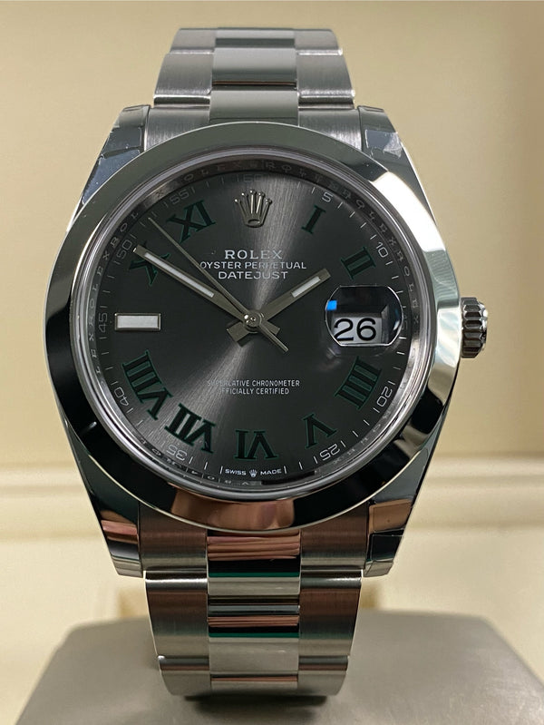 Rolex Datejust 41 - 2025- Smooth Bezel -"Wimbledon" Dial - 126300 *FULL SET*