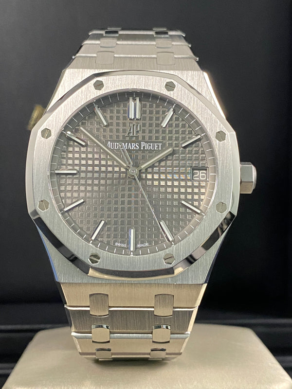 Audemars Piguet Royal Oak - 2021 - Grey Dial - 15500ST *FULL SET*