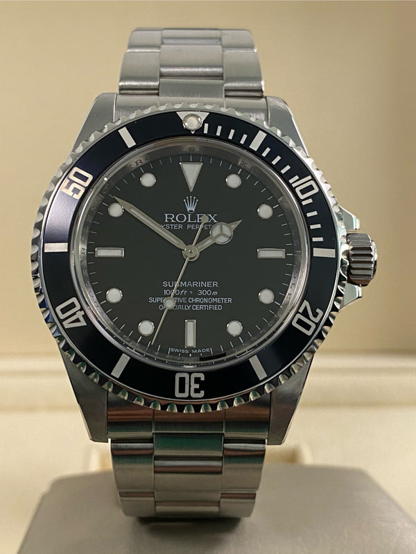 Rolex Submariner No Date - 2010 - Black Dial - 14060M *FULL SET*