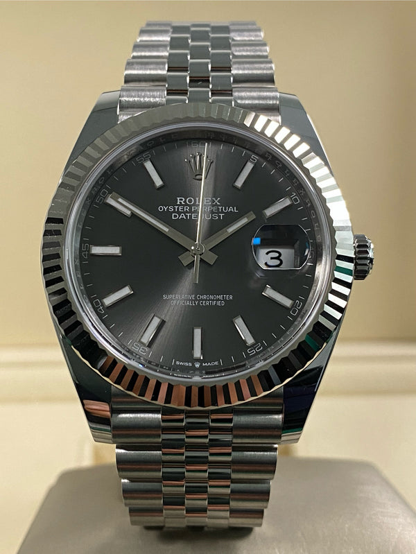 Rolex Datejust 41 - 2025 - Rhodium Index Dial - 126334 *FULL SET*