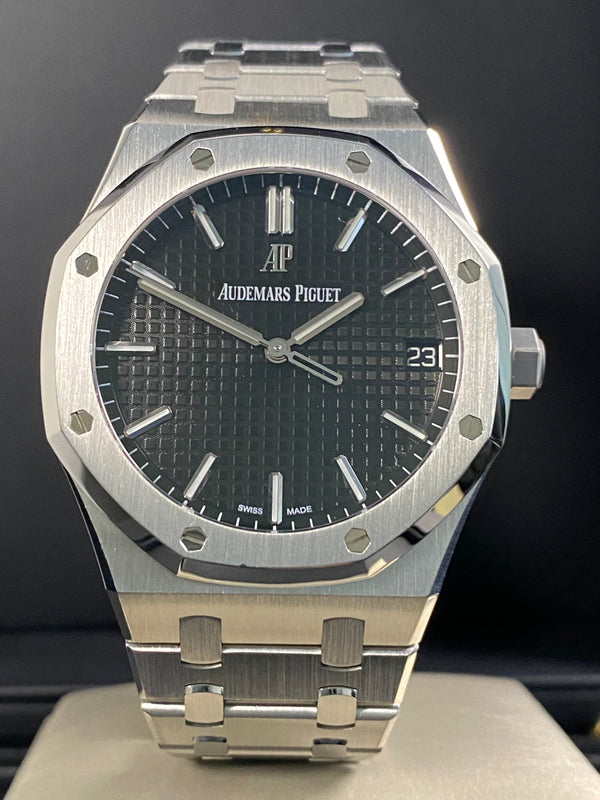 Audemars Piguet Royal Oak - 2021 - Black Dial - 15500ST *FULL SET*