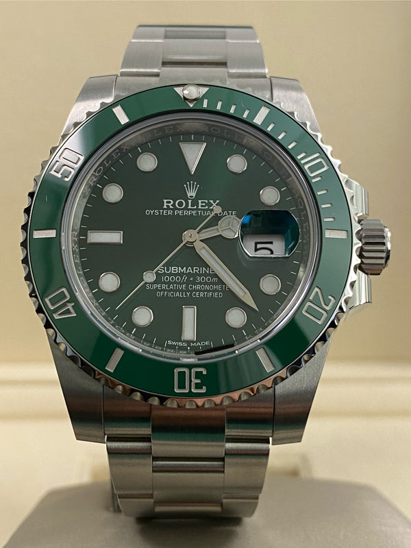 Rolex Steel Submariner Date - 2019 - "Hulk" - 116610LV *FULL SET*