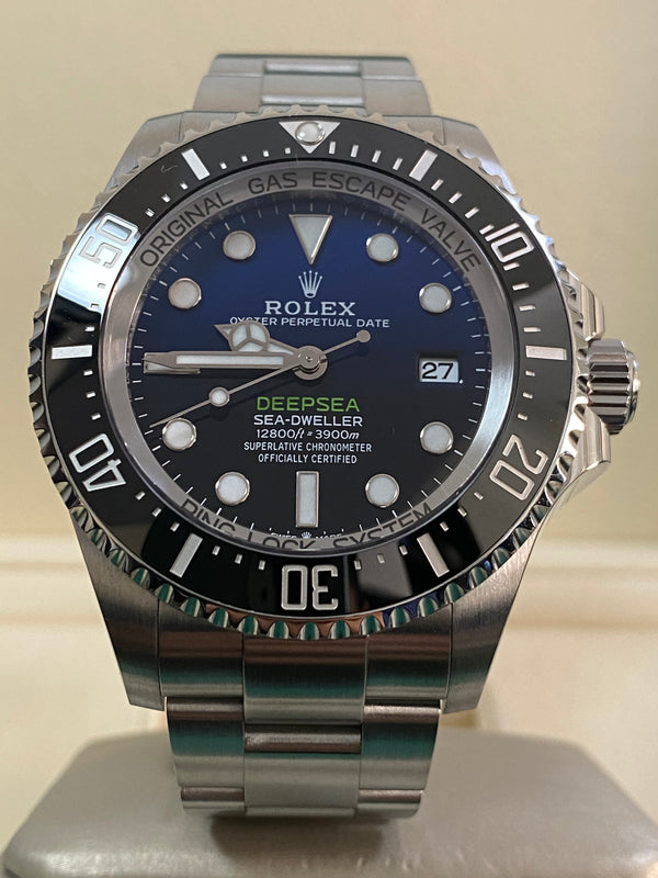 Rolex Sea-Dweller Deepsea 44 - 2023 - "James Cameron" - 136660 *FULL SET*