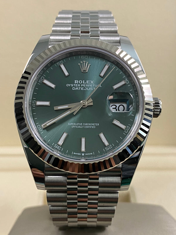 Rolex Steel Datejust 41 - 2025 - Fluted Bezel - Mint Green Dial - Jubilee Bracelet - 126334 *FULL SET*