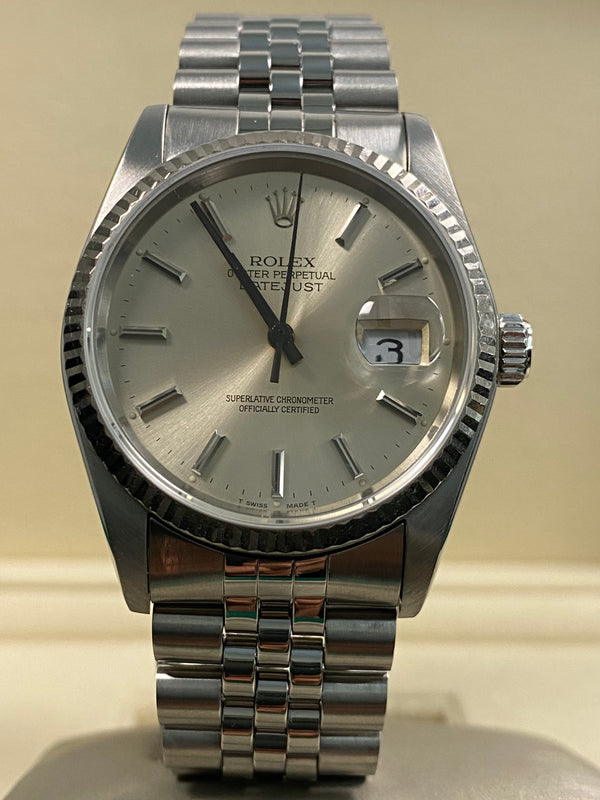 Rolex Steel Datejust 36 - R serial - Fluted Bezel - Silver Index Dial - Jubilee Bracelet - 16234