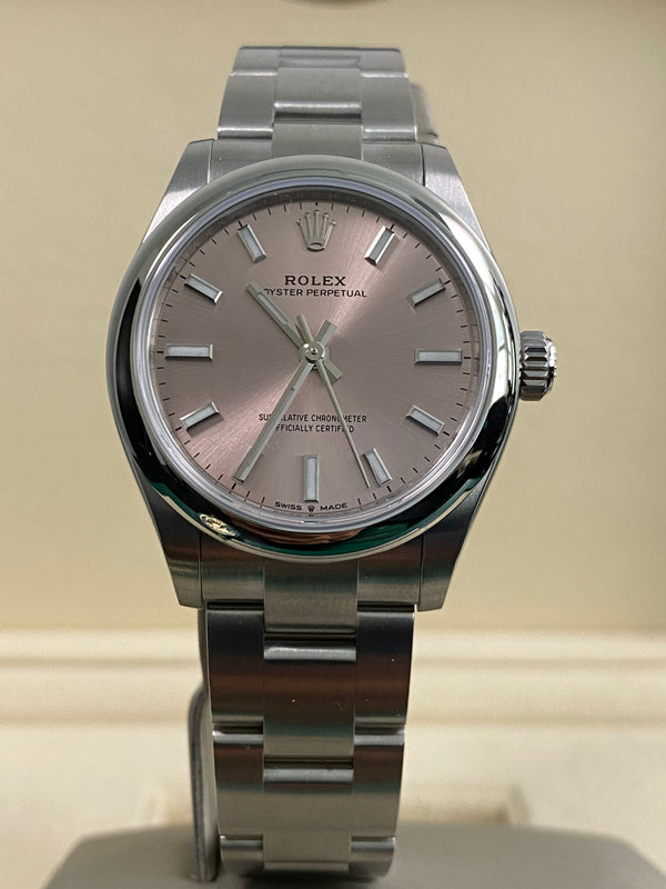 Rolex Oyster Perpetual 31 - 2025 - Domed Bezel - Candy Pink Dial - Oyster Bracelet - 277200 *FULL SET*