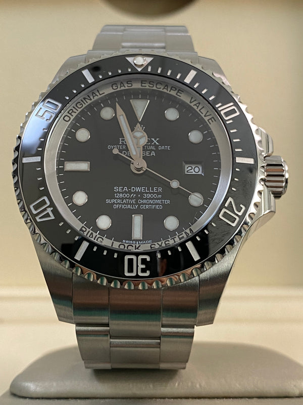 Rolex Sea-Dweller Deepsea - 2011 - Black Dial - 116660 *FULL SET*