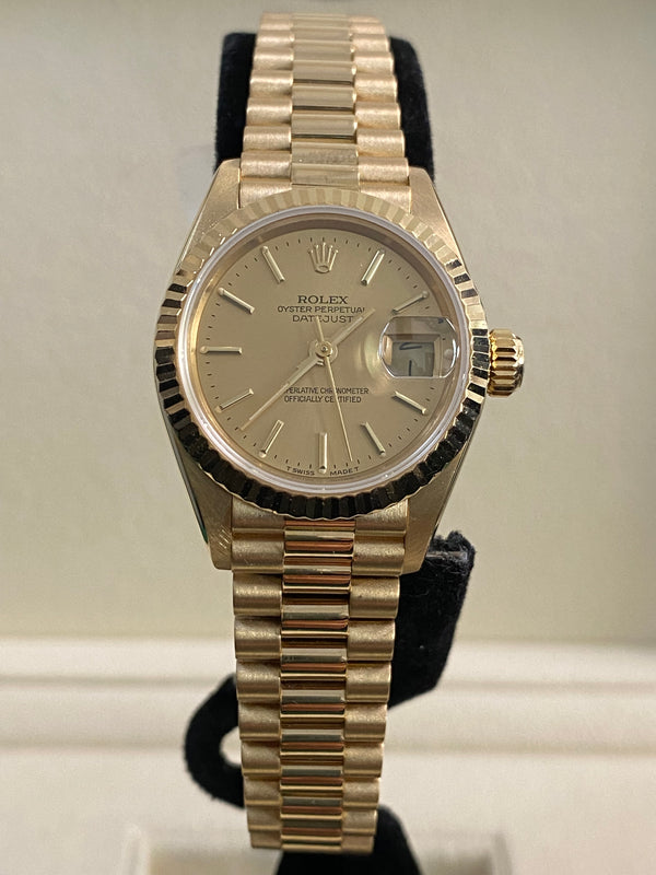 Rolex Yellow Gold Lady-Datejust - 1995 - Fluted Bezel - Champagne Index Dial - President Bracelet - 69178 *FULL SET*